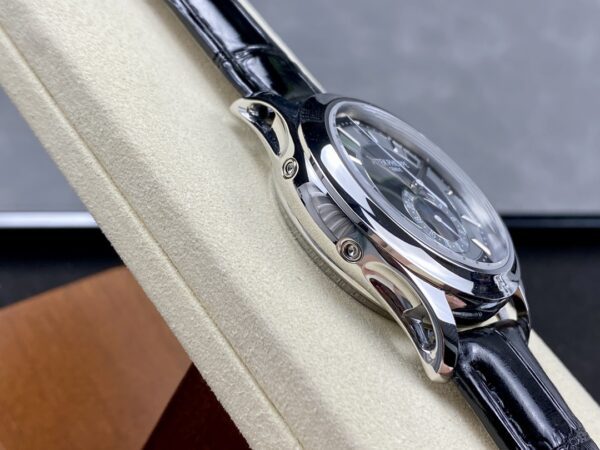 Replica Patek Philippe Complications Annual Calendar White Gold 5205G 010 40Mm 28 Replica Patek Philippe Complications Annual Calendar White Gold 5205G 010 40Mm