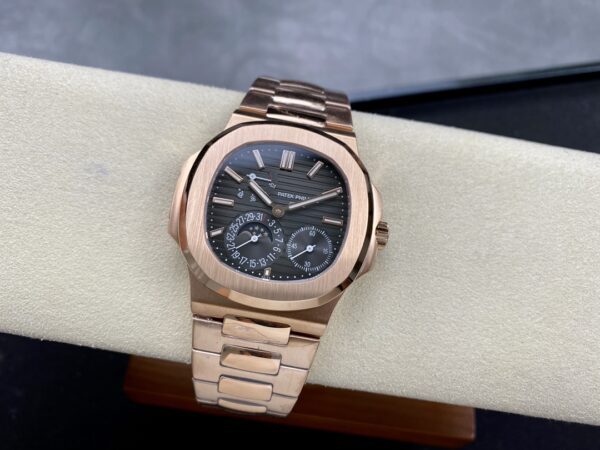 Replica Patek Philippe Nautilus Moon Phase Rose Gold Black Dial 5712 1R 001 40Mm 30 Replica Patek Philippe Nautilus Moon Phase Rose Gold Black Dial 5712 1R 001 40Mm