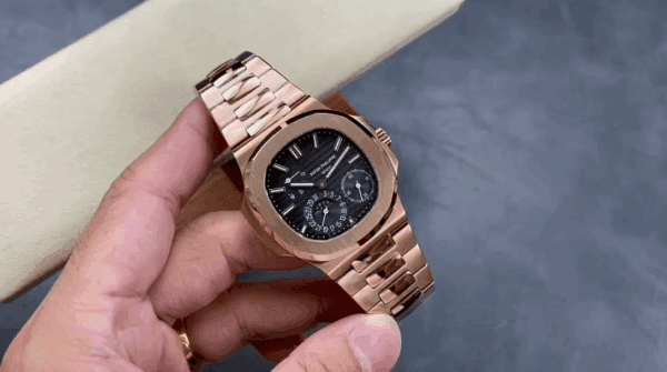 Replica Patek Philippe Nautilus Moon Phase Rose Gold Black Dial 5712 1R 001 40Mm 24 Replica Patek Philippe Nautilus Moon Phase Rose Gold Black Dial 5712 1R 001 40Mm
