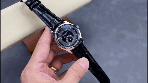 Replica Patek Philippe Complications Annual Calendar White Gold 5205G 010 40Mm 24 Replica Patek Philippe Complications Annual Calendar White Gold 5205G 010 40Mm