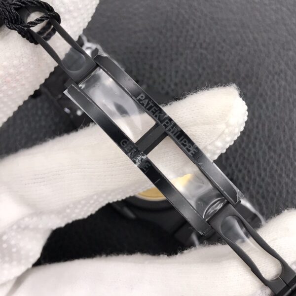 Replica Patek Philippe Nautilus 5711 40Mm 27 Replica Patek Philippe Nautilus 5711 40Mm