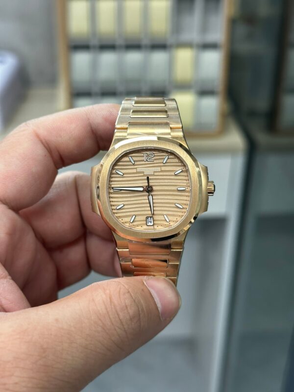 Replica Patek Philippe Nautilus Ladies Rose Gold &Amp; Yellow Gold Silver Dial 7118 1R 001 35.2Mm 36 Replica Patek Philippe Nautilus Ladies Rose Gold &Amp; Yellow Gold Silver Dial 7118 1R 001 35.2Mm