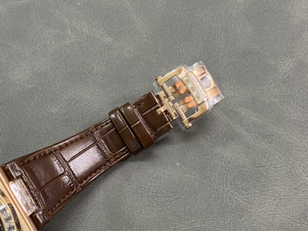 Replica Patek Philippe Nautilus 5724 001 40Mm 33 Replica Patek Philippe Nautilus 5724 001 40Mm