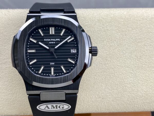 Replica Patek Philippe Nautilus Black Dial 5711 40Mm 23 Replica Patek Philippe Nautilus Black Dial 5711 40Mm
