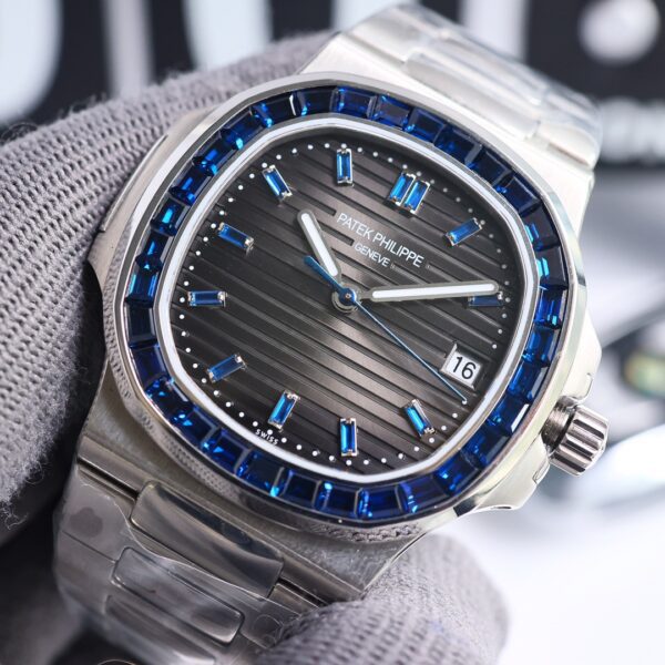 Replica Patek Philippe Nautilus 5711 113P 40Mm 29 Replica Patek Philippe Nautilus 5711 113P 40Mm