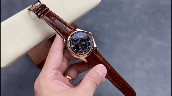 Replica Patek Philippe Complications Rose Gold 5205R 011 40Mm 24 Replica Patek Philippe Complications Rose Gold 5205R 011 40Mm