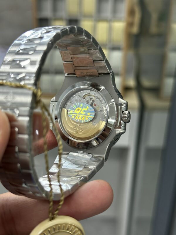 Replica Patek Philippe Nautilus Annual Calendar White Dial 5726 1A 010 19 Replica Patek Philippe Nautilus Annual Calendar White Dial 5726 1A 010