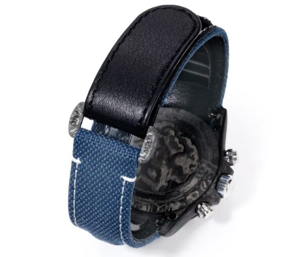 2 Aa36F414E384D5F295B0B91C938F251C