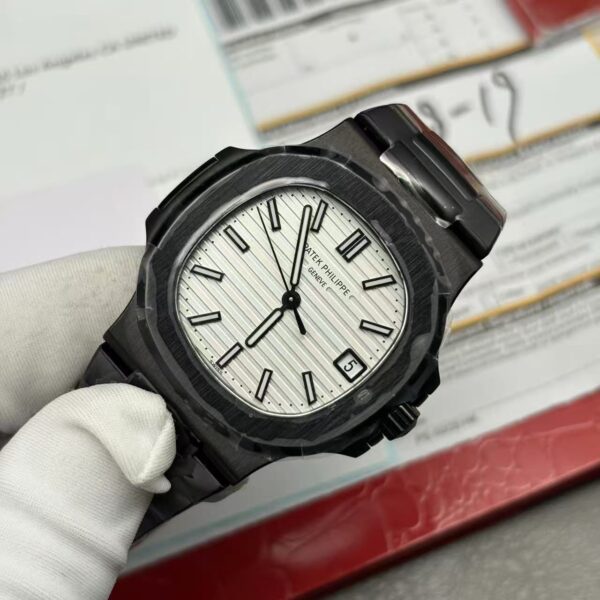 Replica Patek Philippe Nautilus 5711 40Mm 11 B82B279038B0D2Ed630E8263C48Fe76B