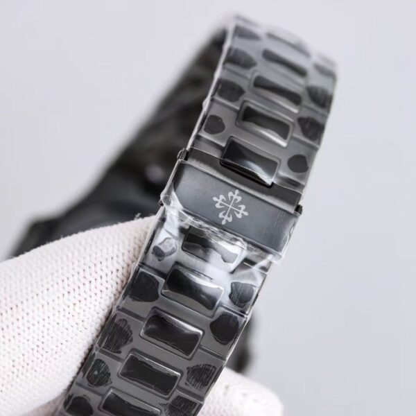 Replica Patek Philippe Nautilus 5711 40Mm 27 F7A854D58A0206092Bfd892272Ef9073