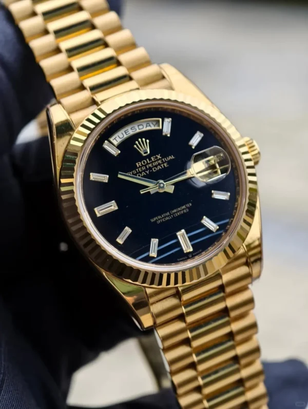 Replica Rolex Day-Date M228238_0059