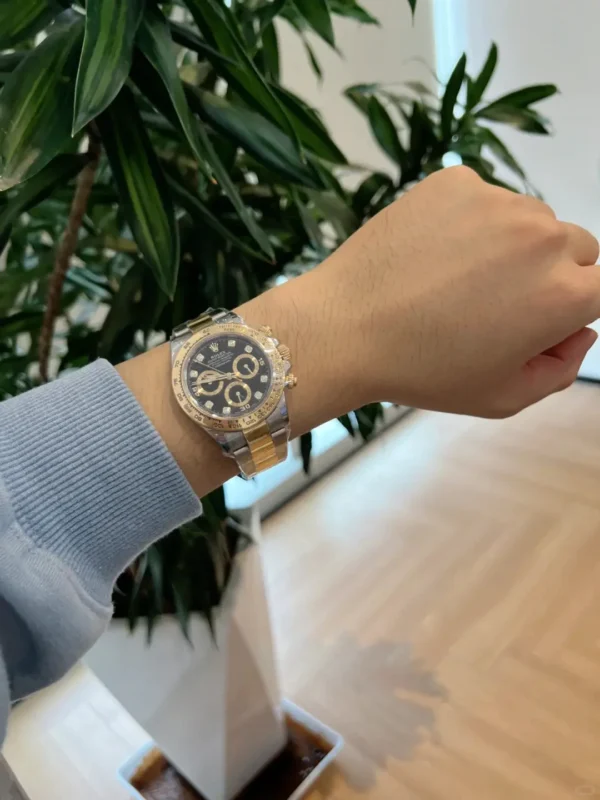 Replica Swiss Rolex Cosmograph Daytona Two-Tone Gold &Amp; Black Dial