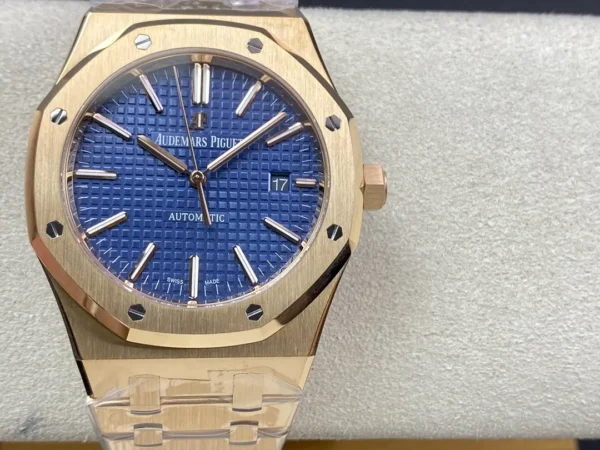 Replica Swiss Audemars Piguet Royal Oak Selfwinding Blue Dial 41Mm