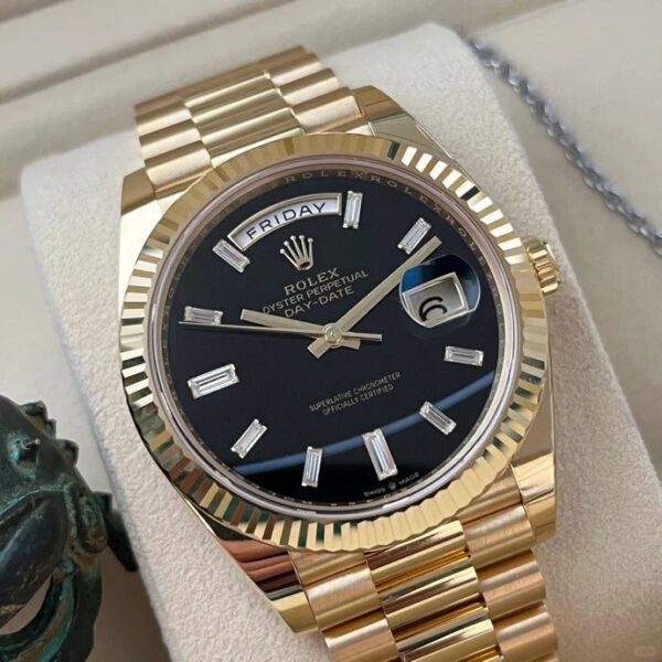 Replica Rolex Day-Date M228238_0059