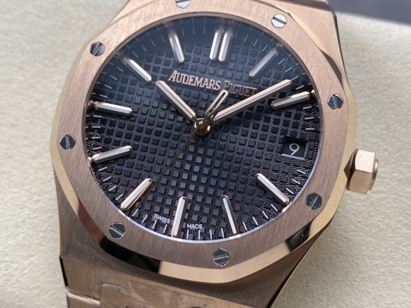 Replica Swiss Audemars Piguet Royal Oak Selfwinding Rose Gold &Amp; Black Dial 41Mm
