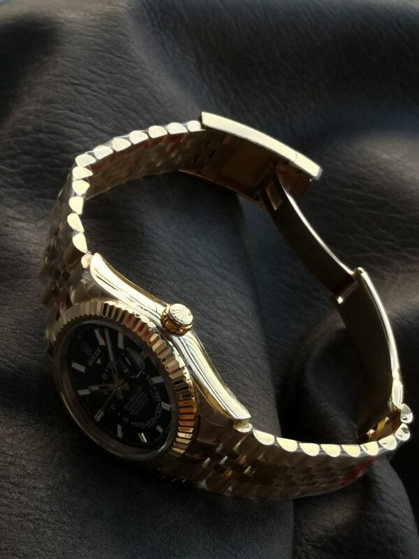 Replica Rolex Sky-Dweller Series M336938-0005 42Mm 5 Replica Rolex Sky-Dweller Series M336938-0005 42Mm