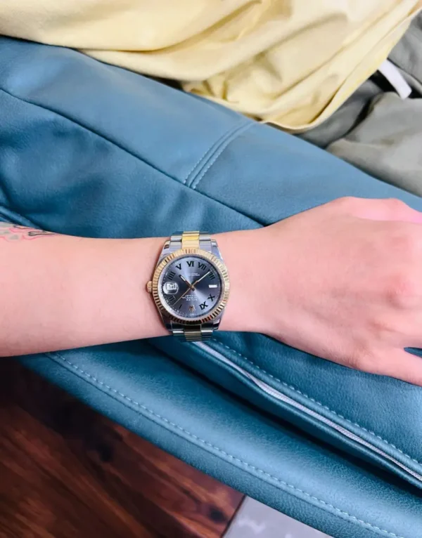 Replica Swiss Rolex Datejust 41 Yellow Gold &Amp; Black Dial 2 Replica Swiss Rolex Datejust 41 Yellow Gold &Amp; Black Dial