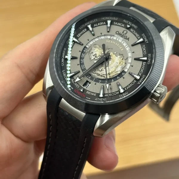 Replica Swiss Omega Seamaster Worldtimer Gmt 43Mm