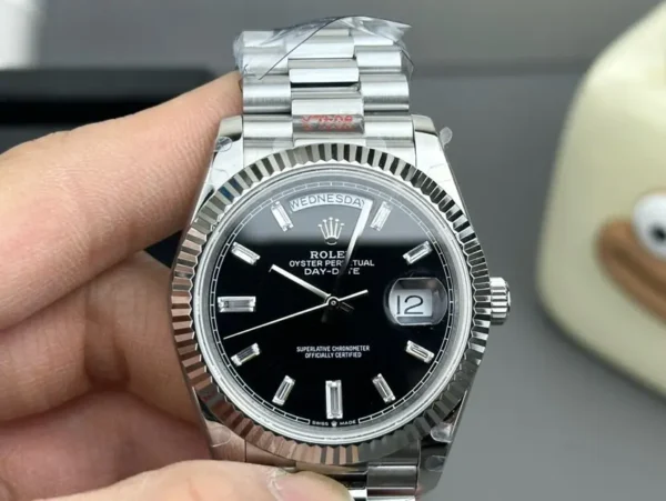 Replica Rolex Day-Date 40Mm M228236-0004