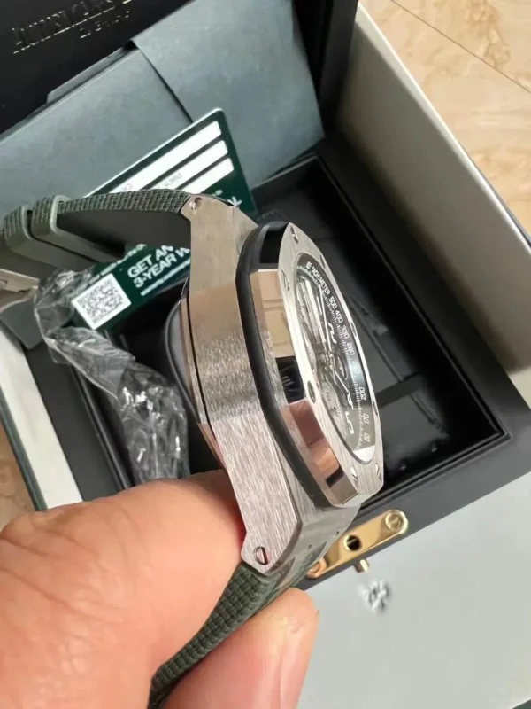 Replica Swiss Ap Royal Oak Offshore Chronograph Titanium Green Dial 42Mm