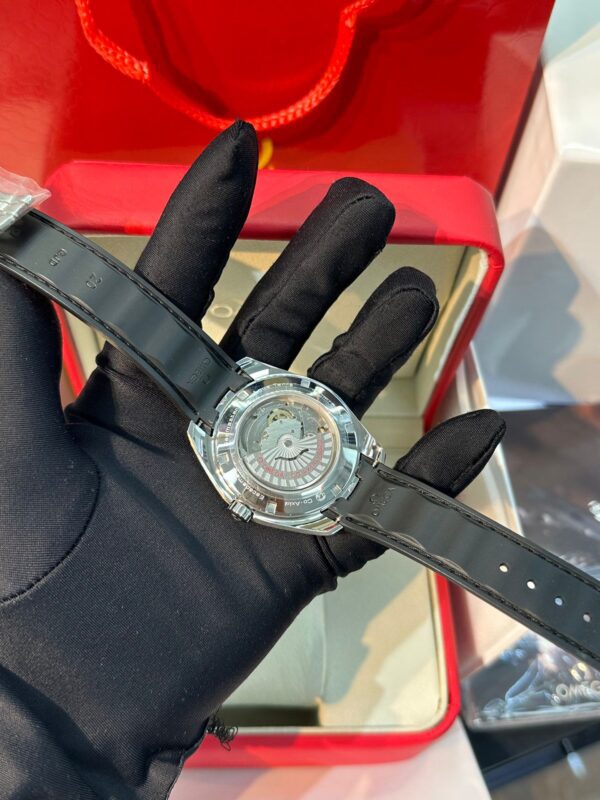 Replica Swiss Omega Seamaster Worldtimer Gmt 43Mm