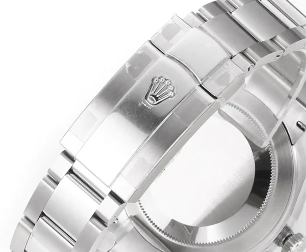 Replica Swiss Rolex Datejust 41 Blue Dial &Amp; Steel 9 Replica Swiss Rolex Datejust 41 Green Dial &Amp; Steel