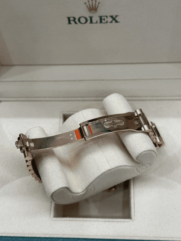 Replica Rolex Day-Date Carnelian 36Mm 128235-0085 3 Replica Rolex Day-Date Carnelian 36Mm 128235-0085