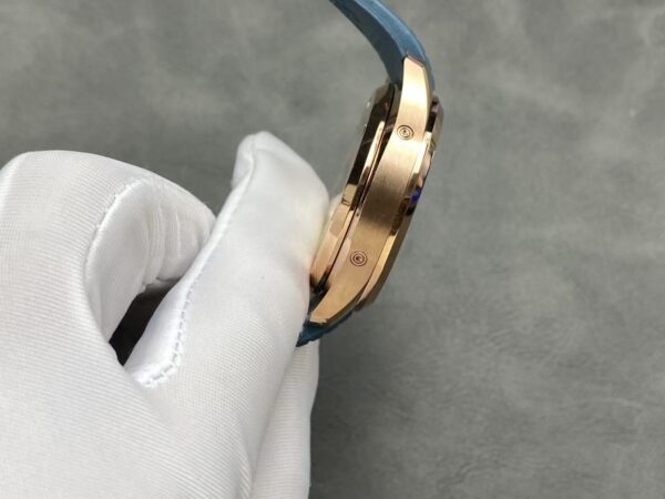 B1Dc4E3247Db2Ef3B88Ecf186156E28E