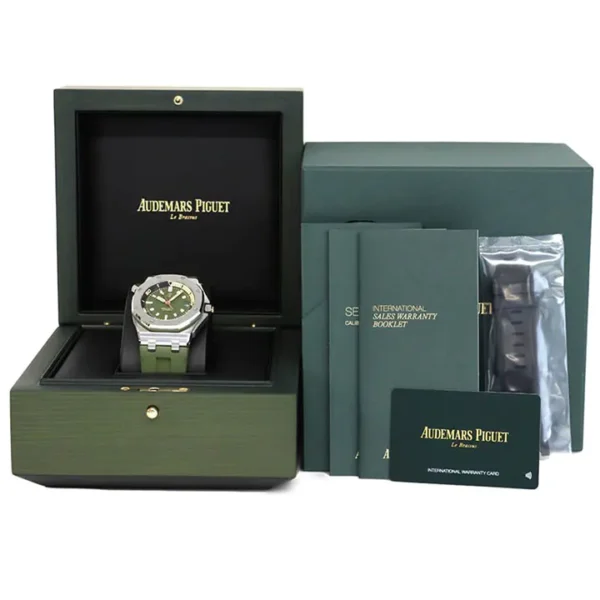 Replica Swiss Ap Royal Oak Offshore Diver Green Dial