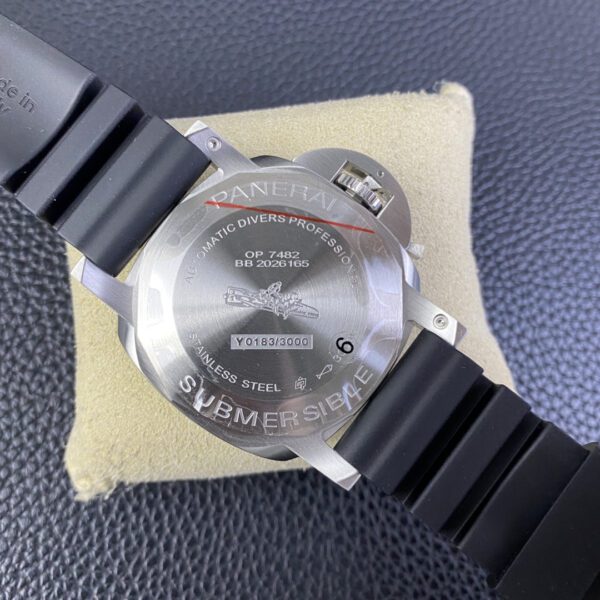 Replica Swiss Panerai Luminor Stealth Pam01305