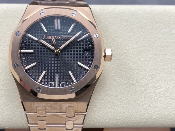 Replica Swiss Audemars Piguet Royal Oak Selfwinding Rose Gold &Amp; Black Dial 41Mm
