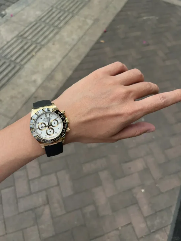 Replica Swiss Rolex Cosmograph Daytona Yellow Gold &Amp; Black Dial Oysterflex