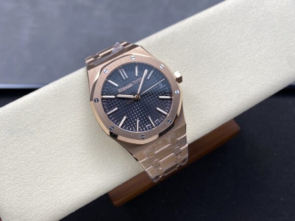 Replica Swiss Audemars Piguet Royal Oak Selfwinding Rose Gold &Amp; Black Dial 41Mm