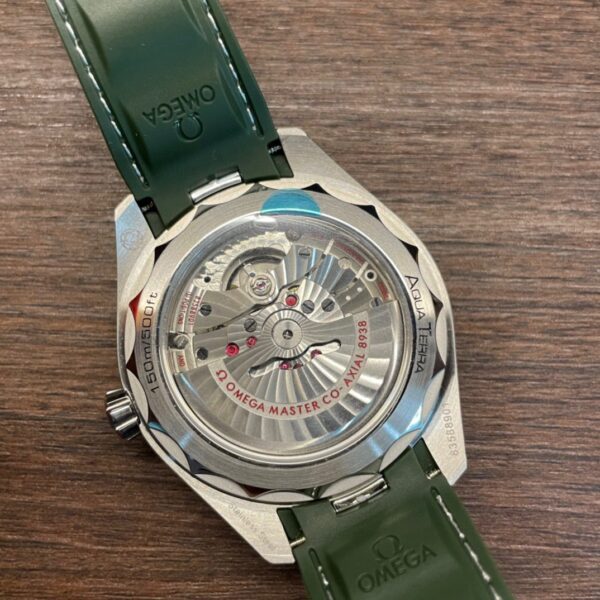 Replica Swiss Omega Seamaster Worldtimer Gmt 43Mm Green Dial 12 Replica Swiss Omega Seamaster Worldtimer Gmt 43Mm Green Dial