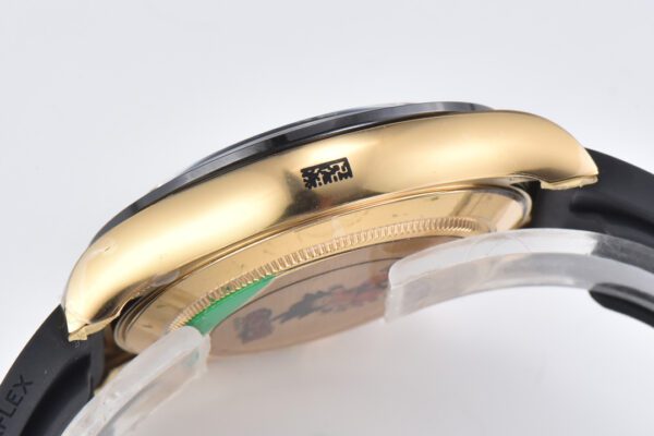 Replica Swiss Rolex Cosmograph Daytona Yellow Gold &Amp; Black Dial Oysterflex