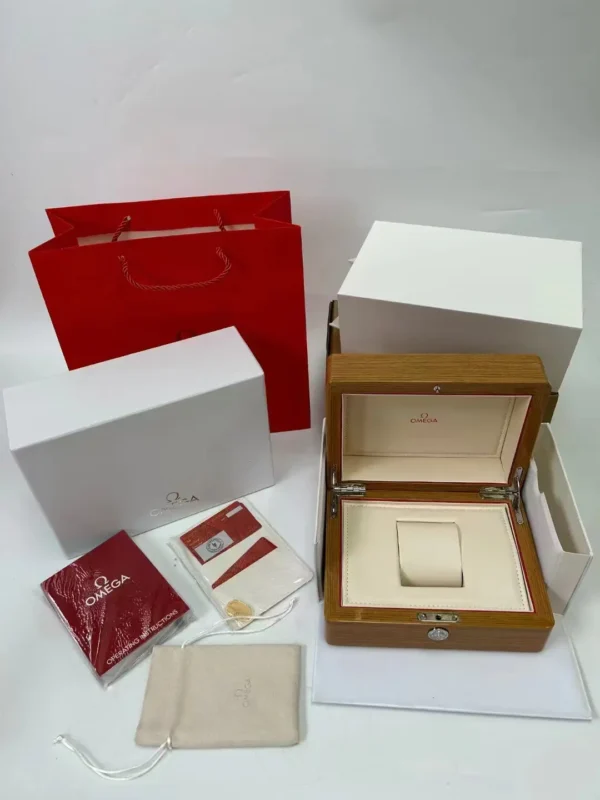 Replica Swiss Omega Seamaster Worldtimer Gmt 43Mm