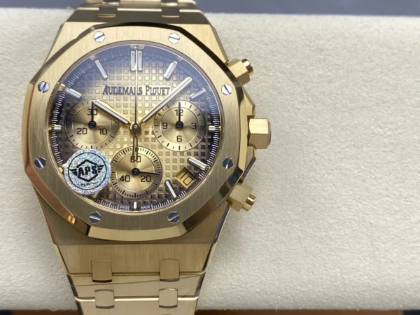 Replica Swiss Audemars Piguet Royal Oak Chronograph Yellow Gold &Amp; Smoked Champagne Dial 41Mm