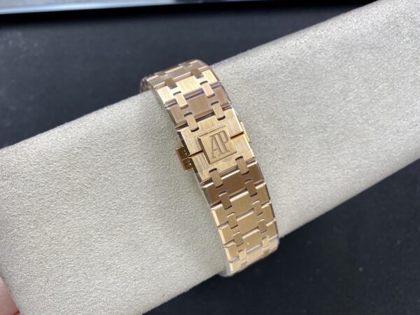 Replica Swiss Audemars Piguet Royal Oak Selfwinding Blue Dial 41Mm