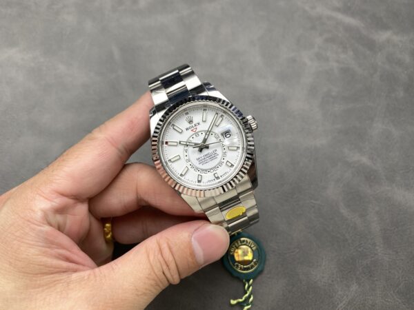 Replica Swiss Rolex Sky-Dweller Oyster 42Mm Silver &Amp; Blue