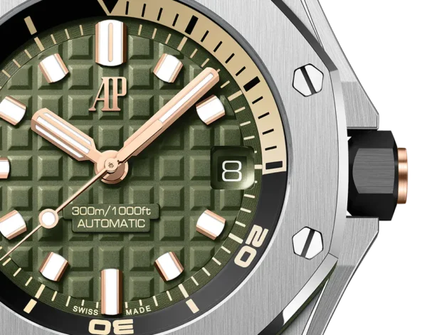 Replica Swiss Ap Royal Oak Offshore Diver Green Dial