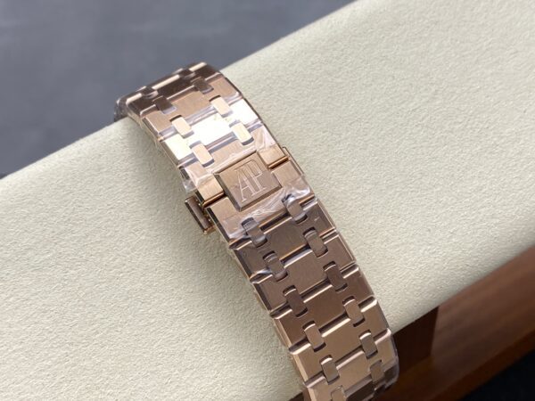 Replica Swiss Audemars Piguet Royal Oak Selfwinding Rose Gold &Amp; Black Dial 41Mm