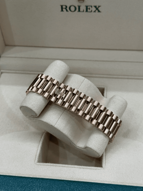 Replica Rolex Day-Date Carnelian 36Mm 128235-0085 8 Replica Rolex Day-Date Carnelian 36Mm 128235-0085