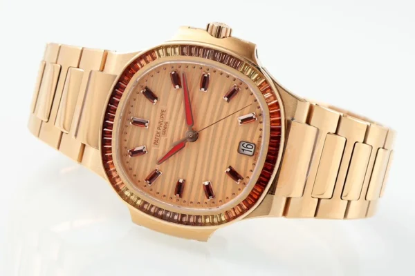 Replica Patek Philippe Nautilus Rose Gold