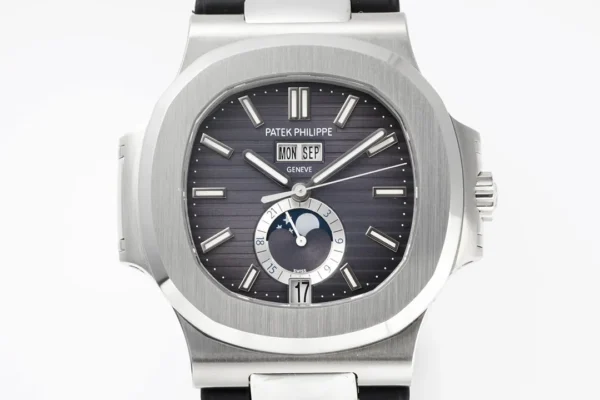 Replica Patek Philippe Nautilus Blue Dial Rubber Strap