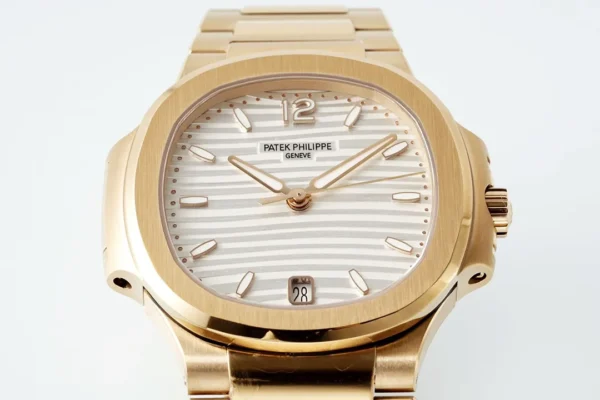 Replica Patek Philippe Nautilus Ladies Gold Dial