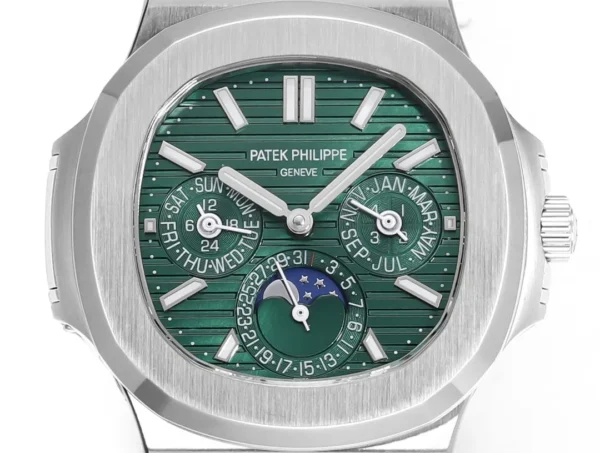Replica Patek Philippe Nautilus Green Dial