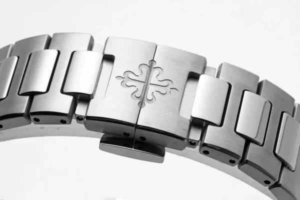 Replica Patek Philippe Nautilus Grey Dial