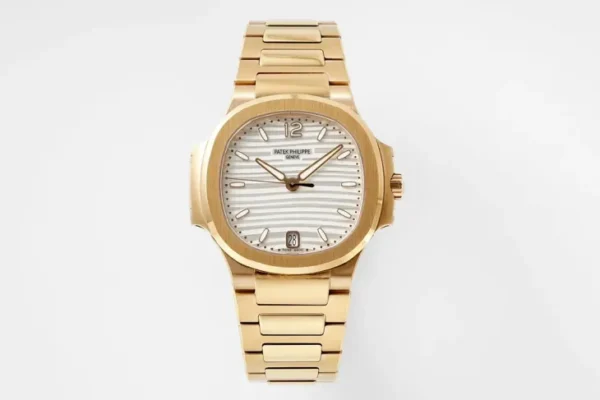 Replica Patek Philippe Nautilus Ladies Gold Dial