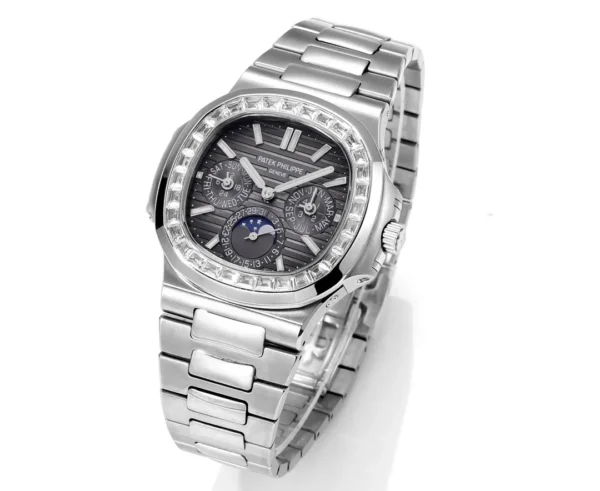 Replica Patek Philippe Nautilus Grey Dial Complication