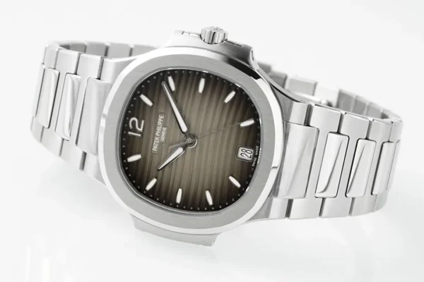 Replica Patek Philippe Nautilus Grey Dial